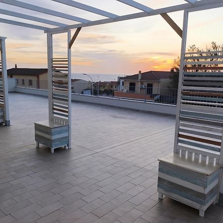 Hotel Il Soffione Castelsardo Esterno foto