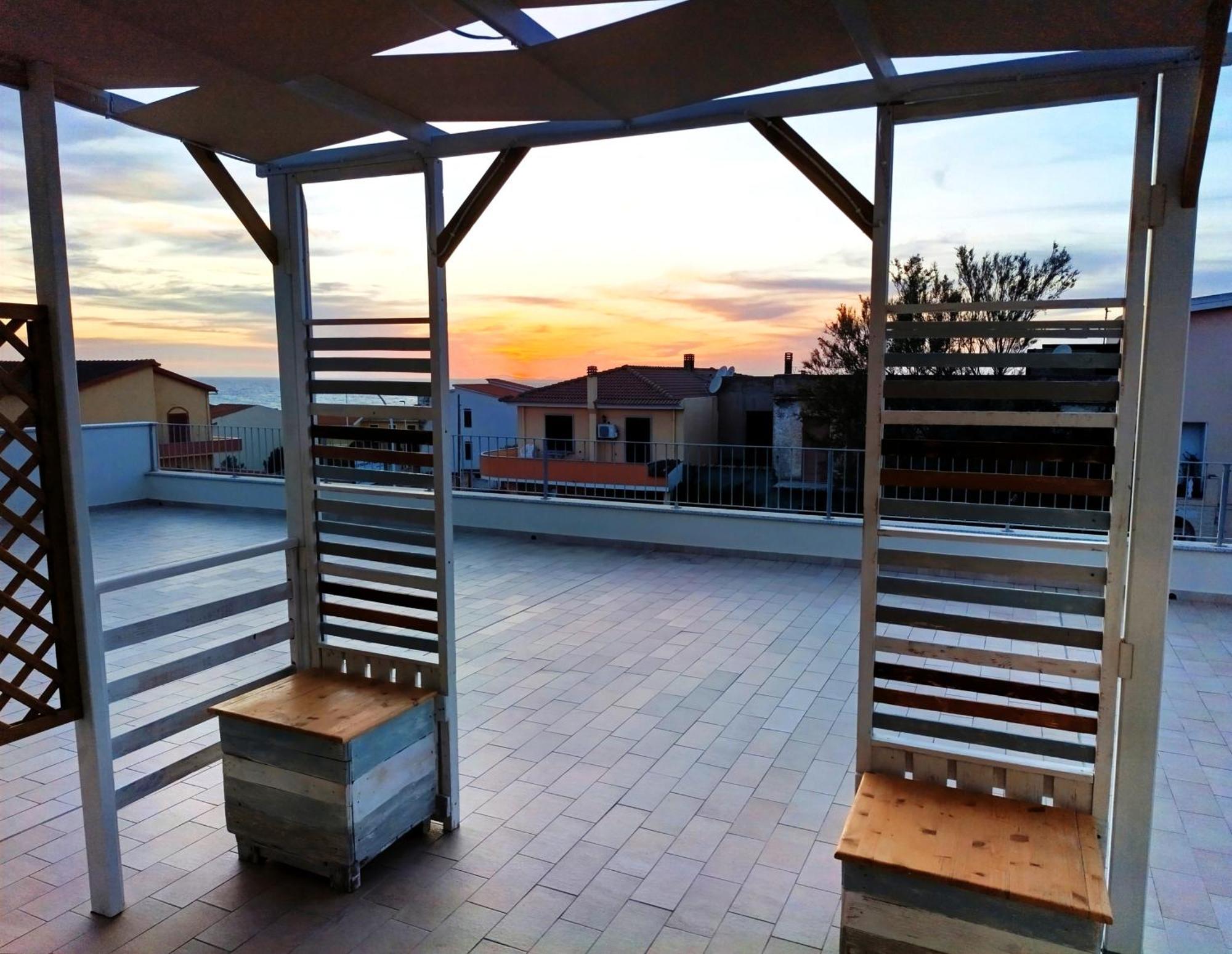 Hotel Il Soffione Castelsardo Esterno foto
